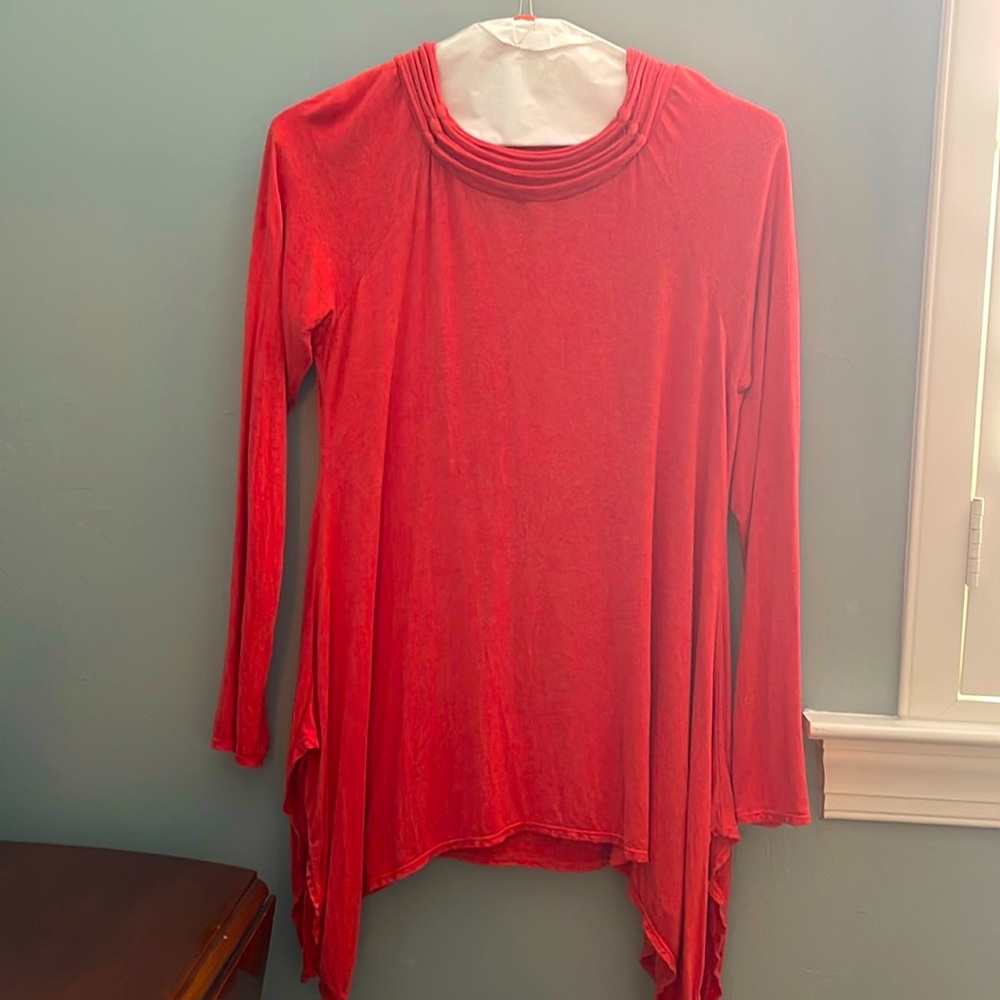 Women’s pullover